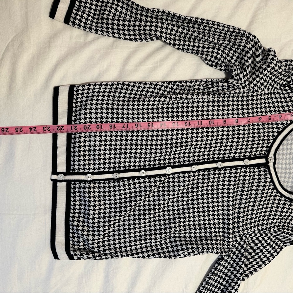 Talbots Black and White Houndstooth Cardigan - Picture 4 of 5